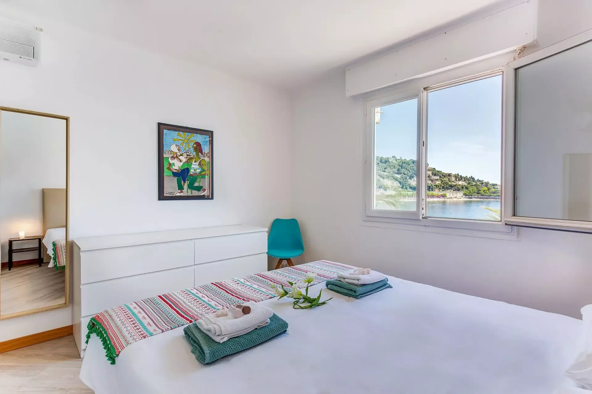 Photo 8 — VILLEFRANCHE-SUR-MER - APPARTEMENT 2 CHAMBRES - TERRASSE ET SUPERBE VUE SUR LA MER